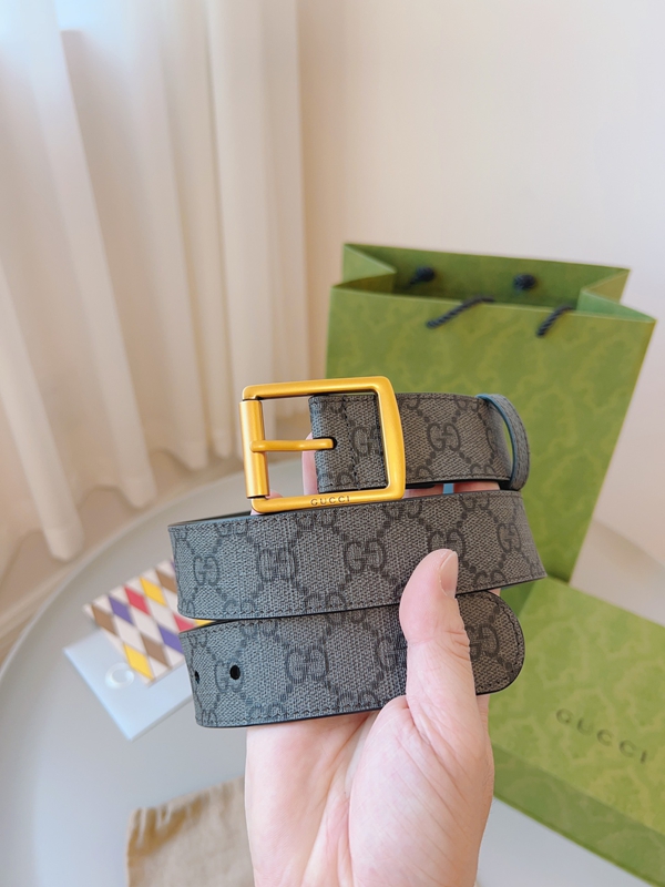 スーパーコピーグッチベルト着用イメージ